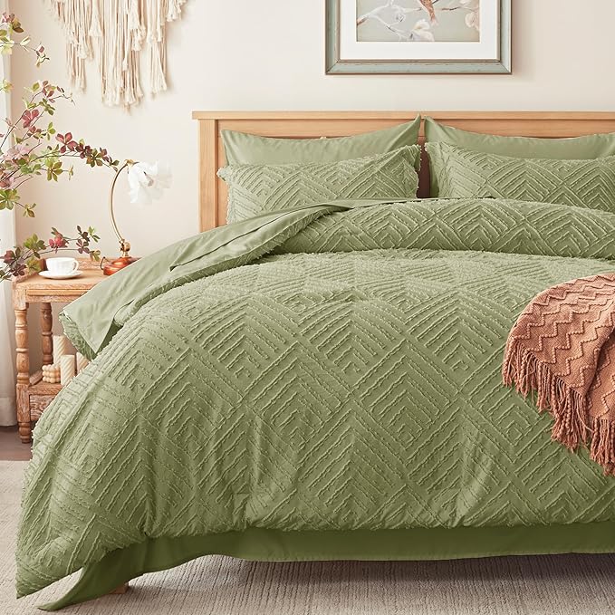 Zzlpp Twin Comforter Set 5 Pieces, Army Green Tufted Bed in a Bag by ZZLPP
