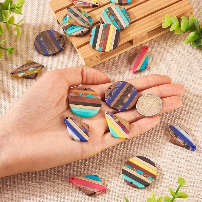 FASHEWELRY 16Pcs Resin Wood Earring Charms Flat Round Wooden Earring Blanks - Image 6