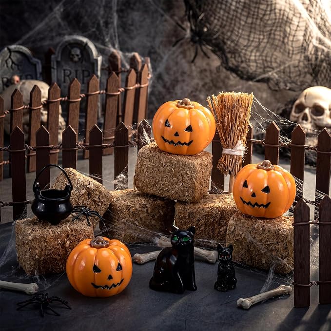 Wesiti 14 Pcs Halloween Village Accessories Set Halloween Miniature Figurines - Image 6