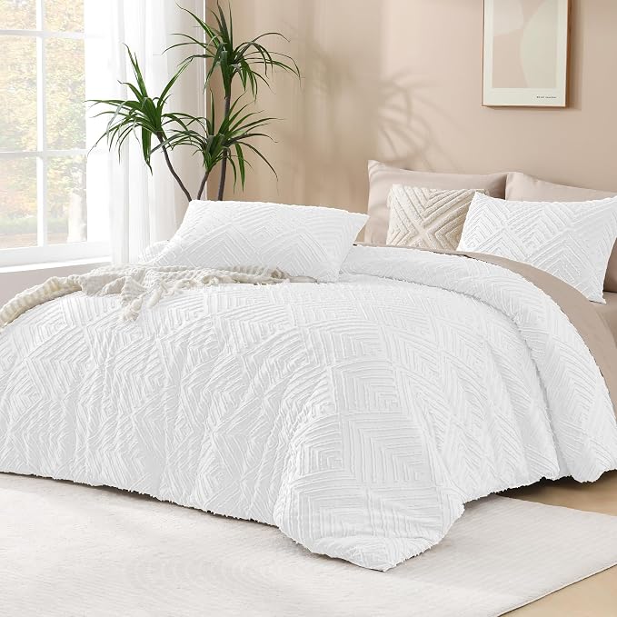 Andency White Comforter Set Queen Size, Boho Lightweight Fluffy Bedding by Andency