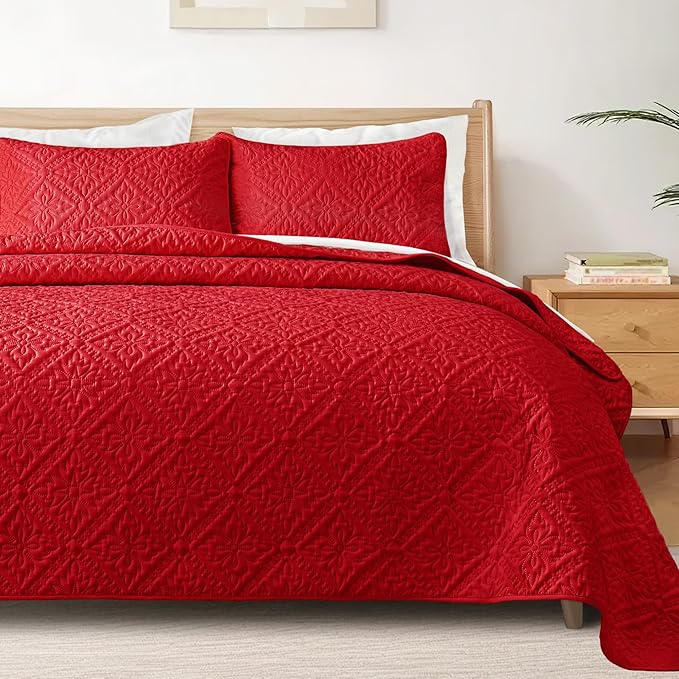 Exclusivo Mezcla King Quilt Bedding Set, Lightweight Soft Bedspreads Coverlets by ExclusivoMezcla
