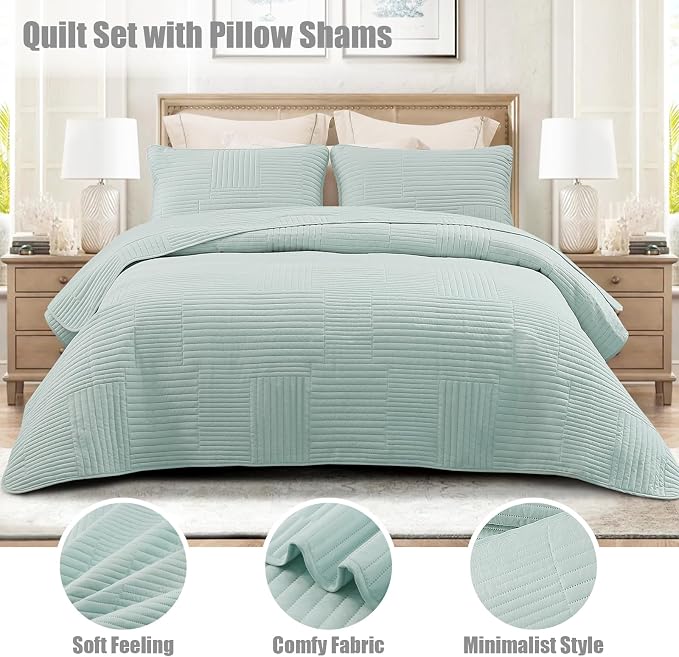 Whale Flotilla Ultra Soft King Quilt Bedding Set, Lightweight Microfiber Aqua - Image 2
