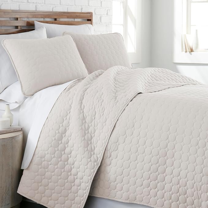 Southshore Fine Living, Inc. Quilted Summer Comforter, Queen Size Bedding Set by SouthshoreFineLivingInc
