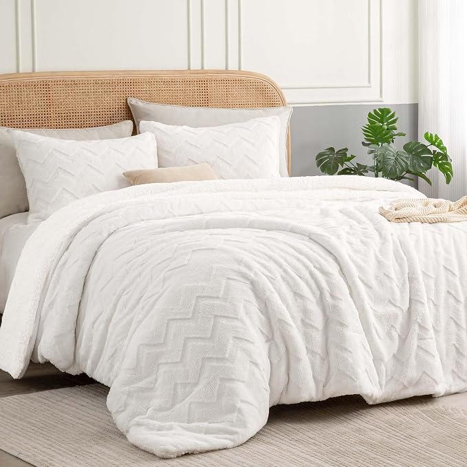 BEDELITE Fluffy Queen Comforter Set - Image 2