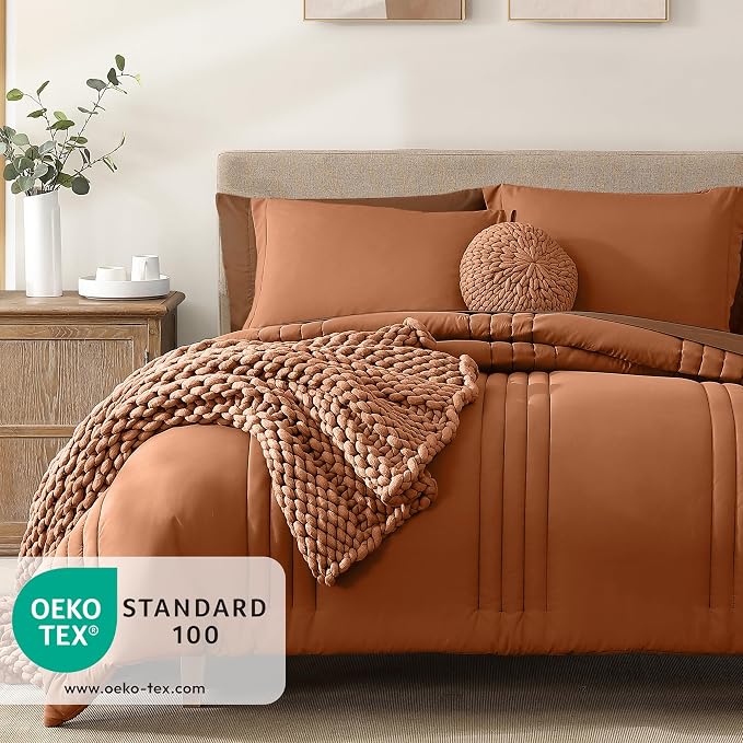 Monbix Full Comforter Set - Image 3