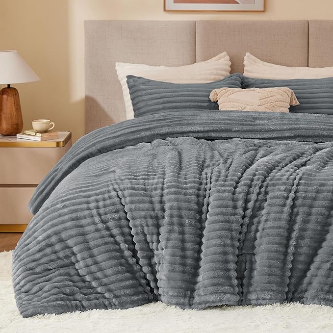 BEDELITE Fleece Queen Comforter Set -Super Soft & Warm Fluffy Grey Bedding by BEDELITE