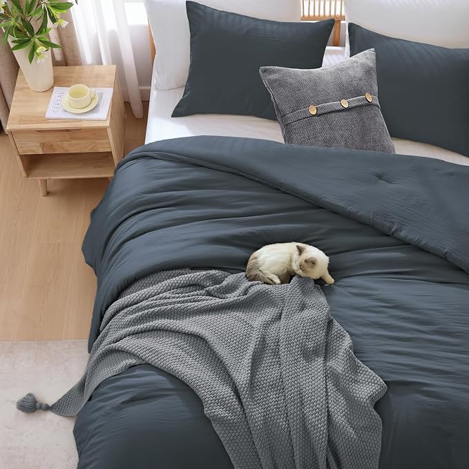 WRENSONGE Full Size Comforter Sets - Image 7