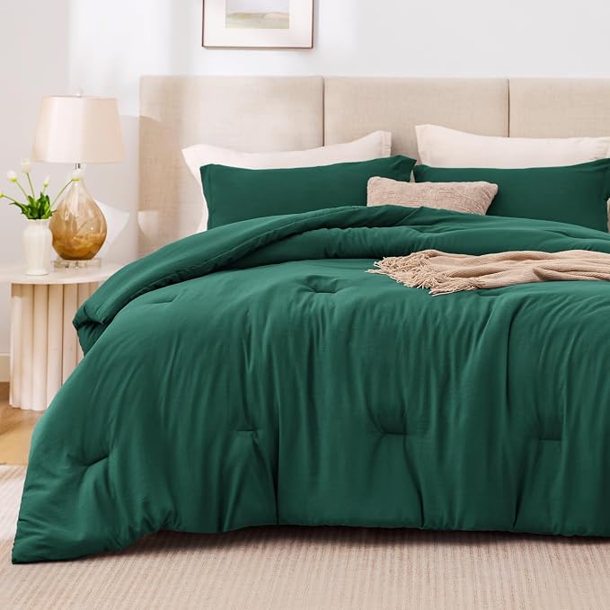 Love's cabin Dark Green Queen Comforter Set, 3-Piece Prewashed Bed Set - Image 2