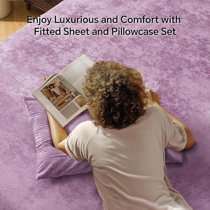 BEDELITE Velvet Fitted Sheet and Pillowcases Set, Luxury Soft Fuzzy Bottom Sheet - Image 2