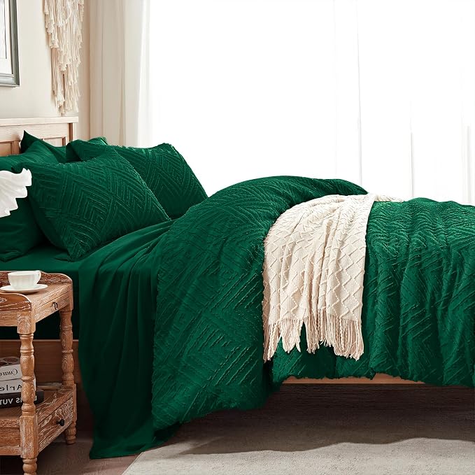 Zzlpp Twin Comforter Set 5 pieces, Emerald Green Tufted Bed in a Bag - Image 4