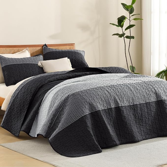 Litanika Oversized King Quilt Set Black and White, 120x120 Stripe Bedspread by Litanika