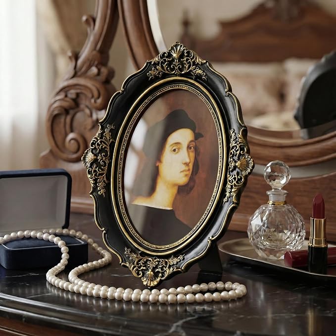 Cuspin 5x7 Vintage Picture Frames, Ornate Baroque Resin Photo Frame - Image 2