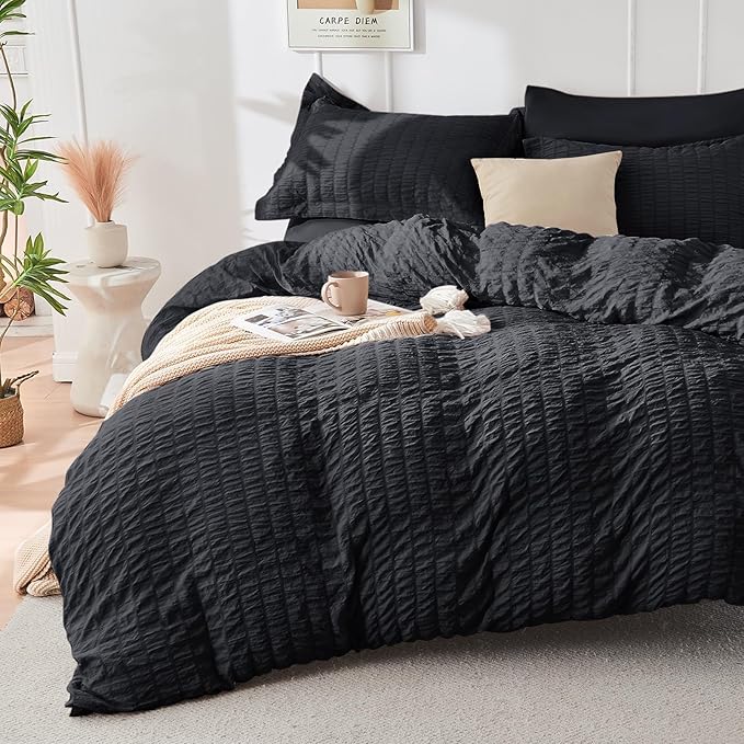 HYMOKEGE Black Duvet Cover Queen Size, Ultra Soft 3-Piece Seersucker Duvet by HYMOKEGE