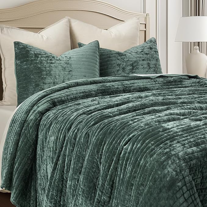 EVERGRACE Velvet Quilt Set King Size, Luxurious Soft Striped Channel Bedding Set - Image 5