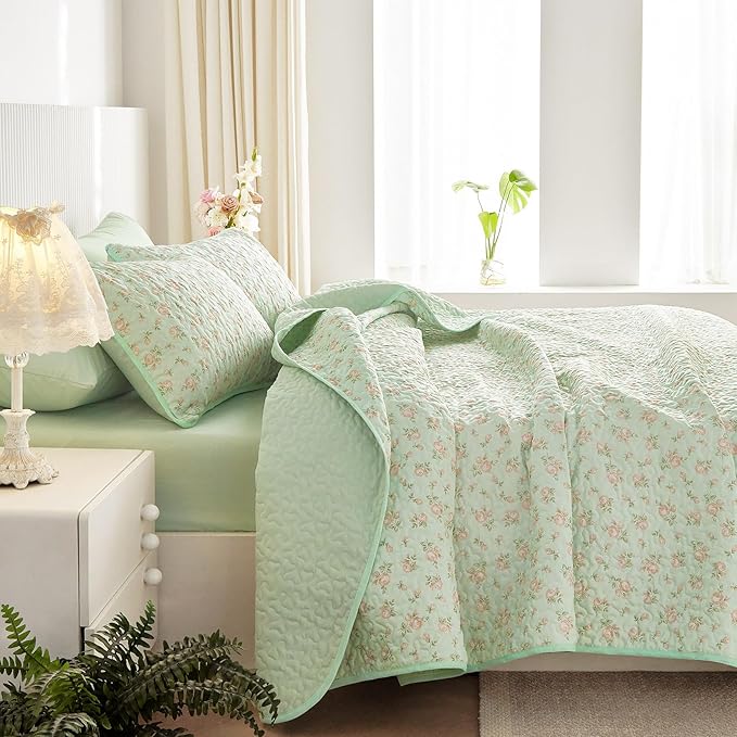 Wake In Cloud - Floral Quilt Set, Coquette Cottagecore Shabby Chic Flower - Image 5