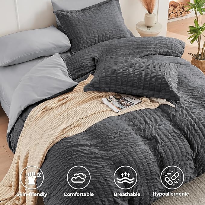 HYMOKEGE Dark Grey/Light Grey Twin XL Comforter Set Seersucker 5 Pieces - Image 3