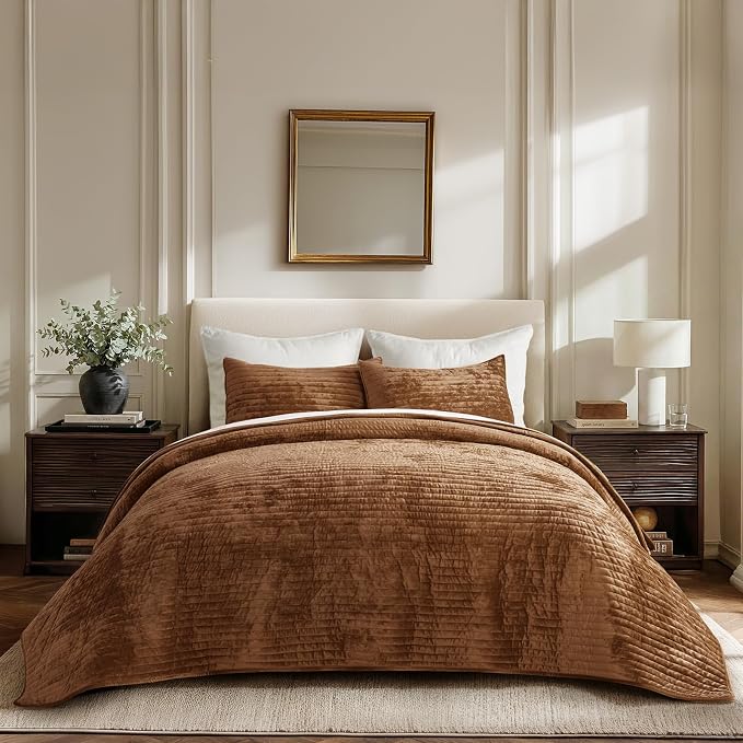 EVERGRACE Velvet Quilt Set King Size, Luxurious Soft Striped Channel Bedding Set by EverGrace