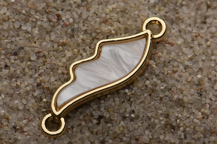Pack of 20 Shell Charms Gold Plated Pendants Color Retention Pendants - Image 4