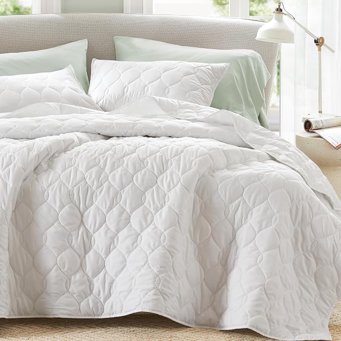 Comfort Spaces Queen Quilt Set Modern Reversible Ogee Coverlet Queen Bedding by ComfortSpaces