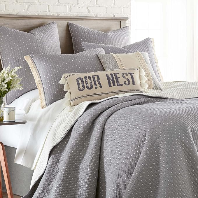 Levtex Home Cross Stitch Reversible Full/Queen Quilt Set and 2 Pillow Shams - Image 8