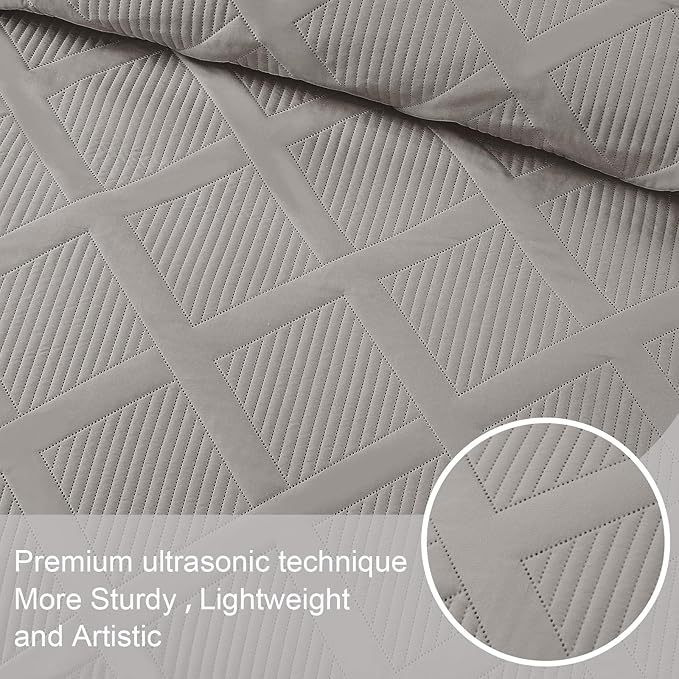 Exclusivo Mezcla Quilt Set Twin Size, 2 Pieces Light Grey Twin Quilt Bedding Set - Image 4