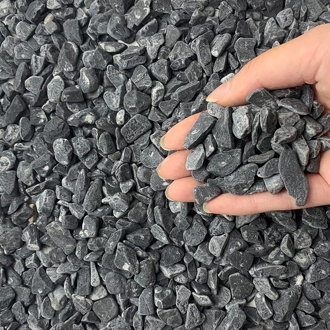 FANTIAN 2lbs Black Gravel, 3/8 Inch Black Stones. Decorative Black Rocks by FANTIAN-GardeningMakesLifeBetter