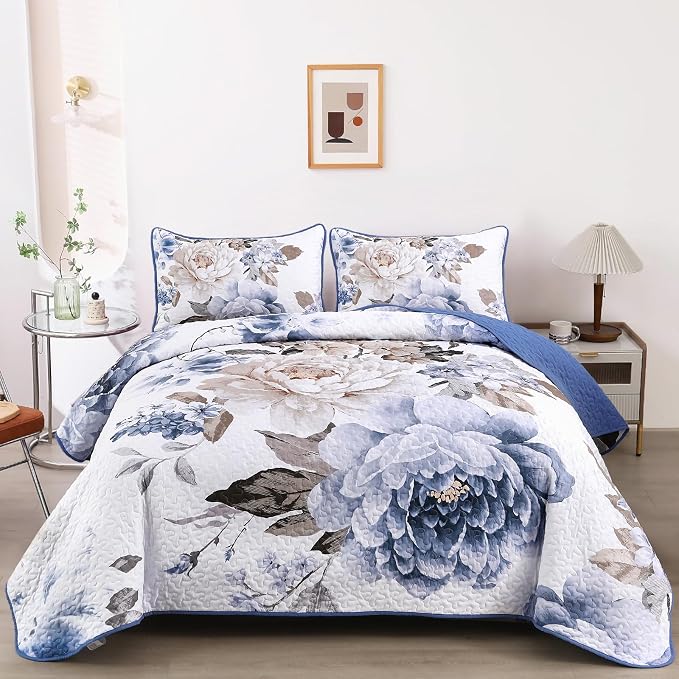 WONGS BEDDING Floral Quilt Set Blue California King Size 3 Pieces Elegant by WONGSBEDDING