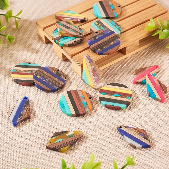 FASHEWELRY 16Pcs Resin Wood Earring Charms Flat Round Wooden Earring Blanks - Image 7