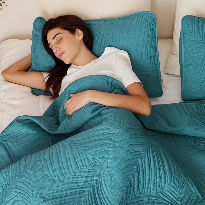 Exclusivo Mezcla California King Quilt Bedding Set, Lightweight Teal Quilts Cal - Image 4