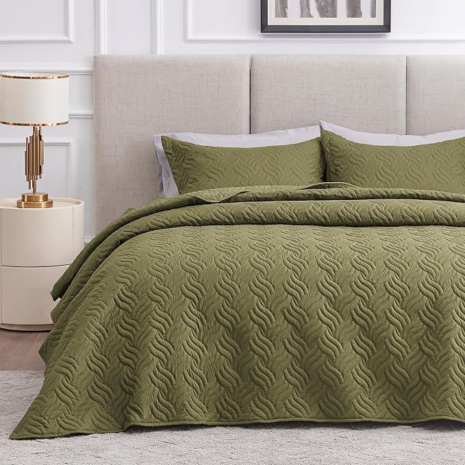 Love's cabin California King Size Quilt Bedding Set Olive Green Bedspread by Lovescabin