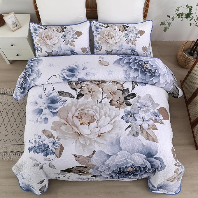 WONGS BEDDING Floral Quilt Set Blue Full Size 3 Pieces Elegant Botanical Print - Image 3