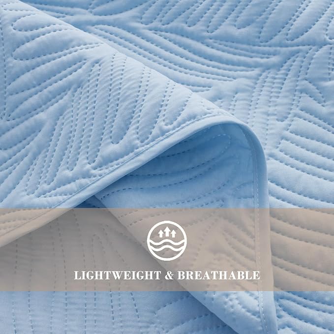 Exclusivo Mezcla Queen Quilt Bedding Set, Lightweight Sky Blue Quilts Queen - Image 5