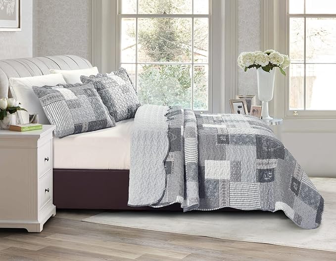 Brilliant Sunshine Grey Heart Love, Floral and Lace Patchwork, 3-Piece Quilt Set - Image 2