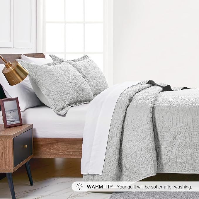 Love's cabin King Size Quilt Bedding Set Light Grey Bedspreads - Image 4