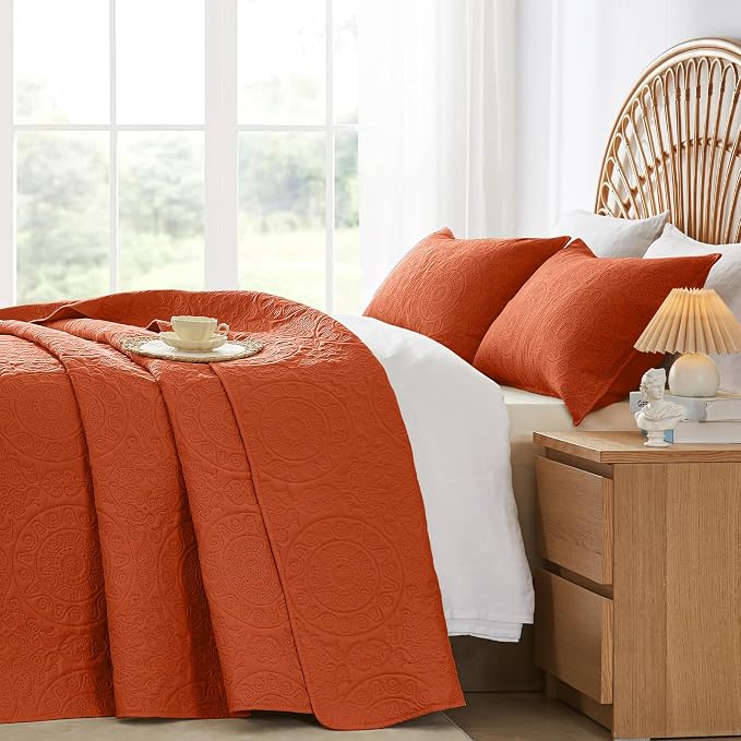 WURUIBO Burnt Orange Quilt Set Twin Size, Embossing Microfiber Bedspreads - Image 3
