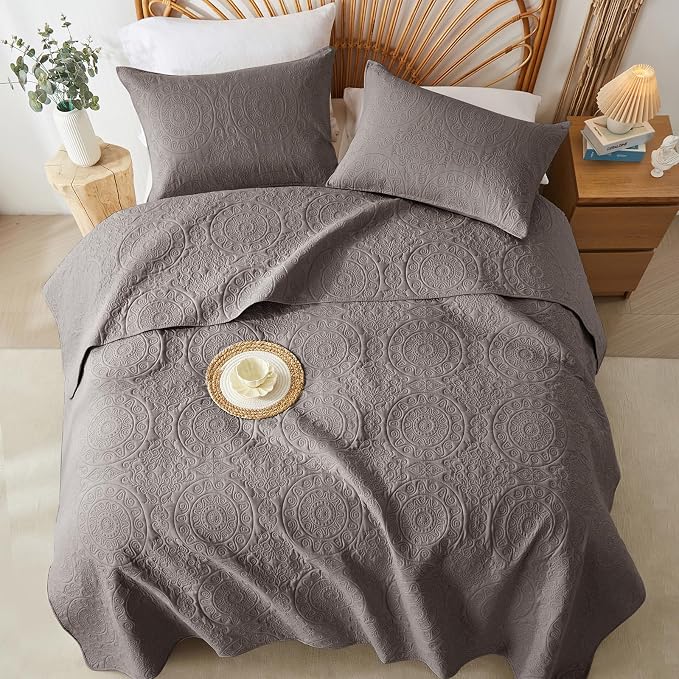 WURUIBO Dark Gray Quilt Set Twin Size, Embossing Microfiber Bedspreads - Image 8