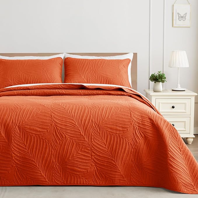 Exclusivo Mezcla California King Quilt Bedding Set, Lightweight Burnt Orange by ExclusivoMezcla