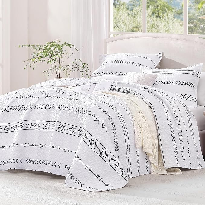 Andency White Twin Quilt Set, 2 Pieces Boho Lightweight Soft Striped Bedspread - Image 2