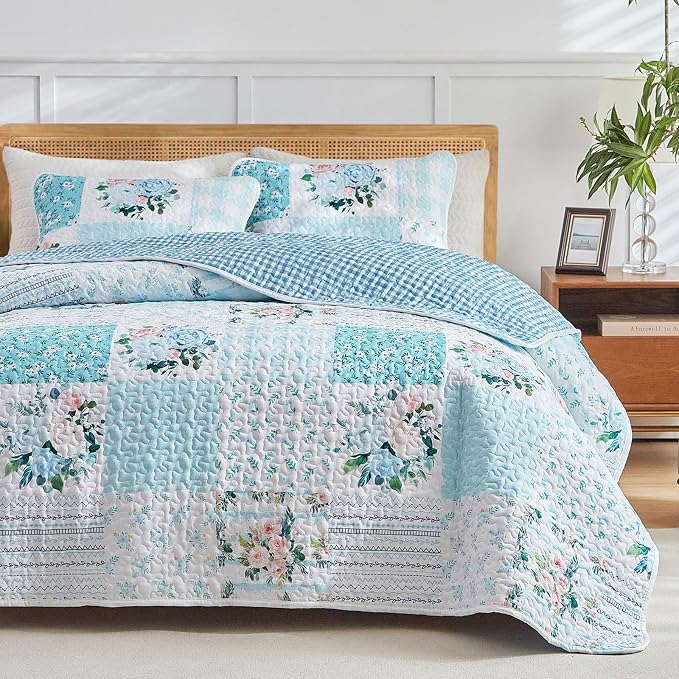 Joyreap 3 Pieces Floral Patchwork Quilt Set California King, 102x114 inches- - Image 3