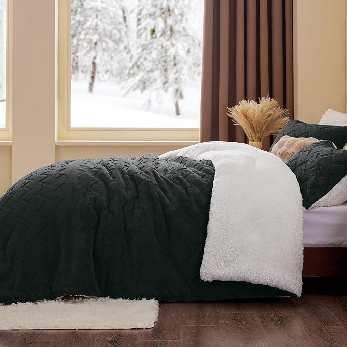 BEDELITE Fluffy Queen Comforter Set - Image 7