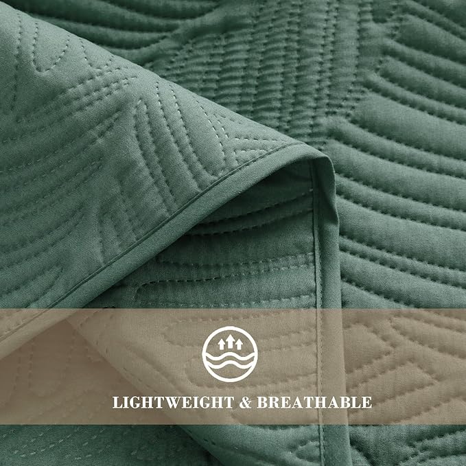Exclusivo Mezcla California King Quilt Bedding Set, Lightweight Green Quilts - Image 5