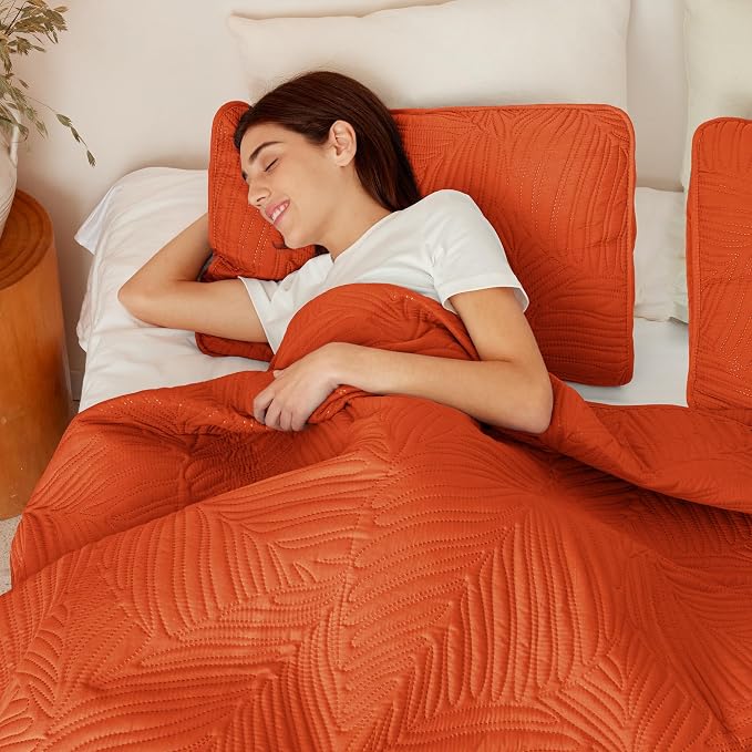 Exclusivo Mezcla Queen Quilt Bedding Set, Lightweight Burnt Orange Quilts Queen - Image 4