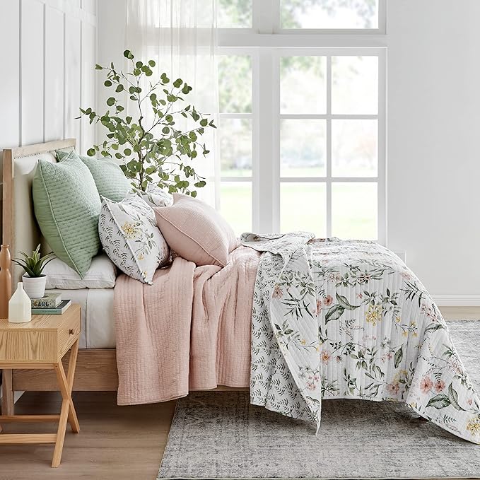 Levtex Home Cross Stitch Reversible Full/Queen Quilt Set - Image 2