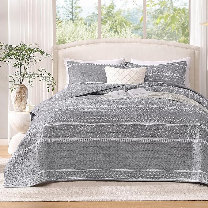 Andency Oversized Super King Quilt Set Grey, 3 Pieces Boho Lightweight Soft by Andency