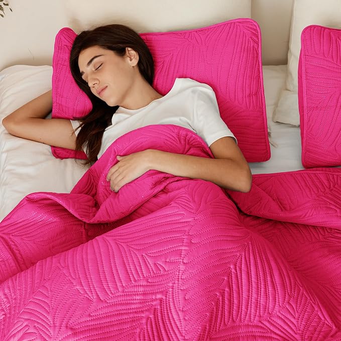 Exclusivo Mezcla Queen Quilt Bedding Set, Lightweight Hot Pink Quilts Queen - Image 4