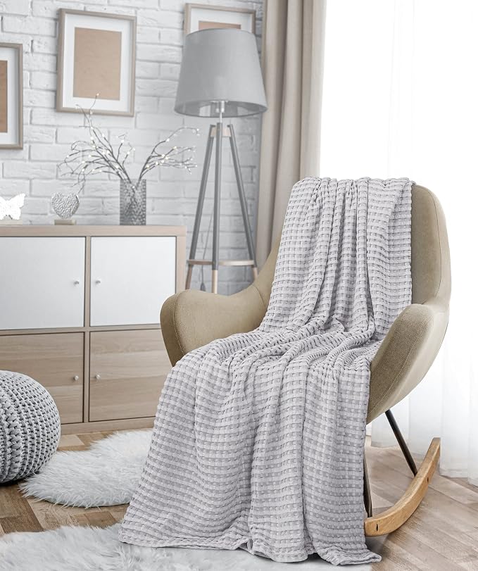 Utopia Bedding 100% Cotton Waffle Weave Blanket Queen Size - Image 8