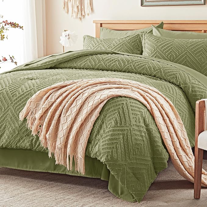Zzlpp Twin Comforter Set 5 Pieces, Army Green Tufted Bed in a Bag - Image 2