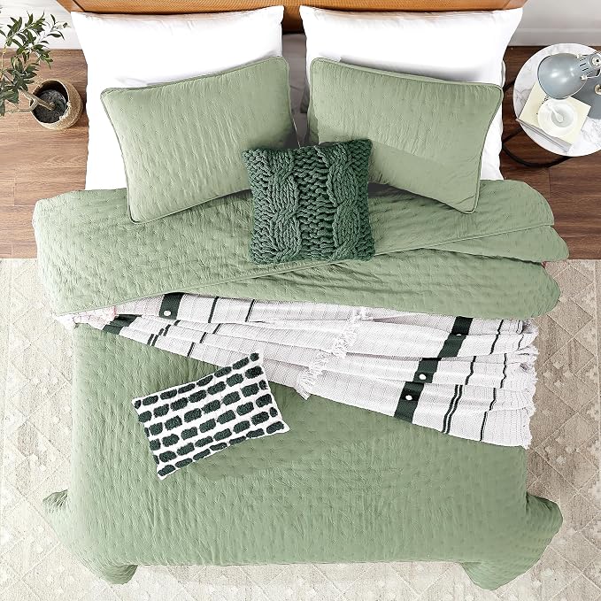 ROARINGWILD Sage Green Queen Size Quilt Bedding Set, Lightweight Soft Bedspread - Image 2