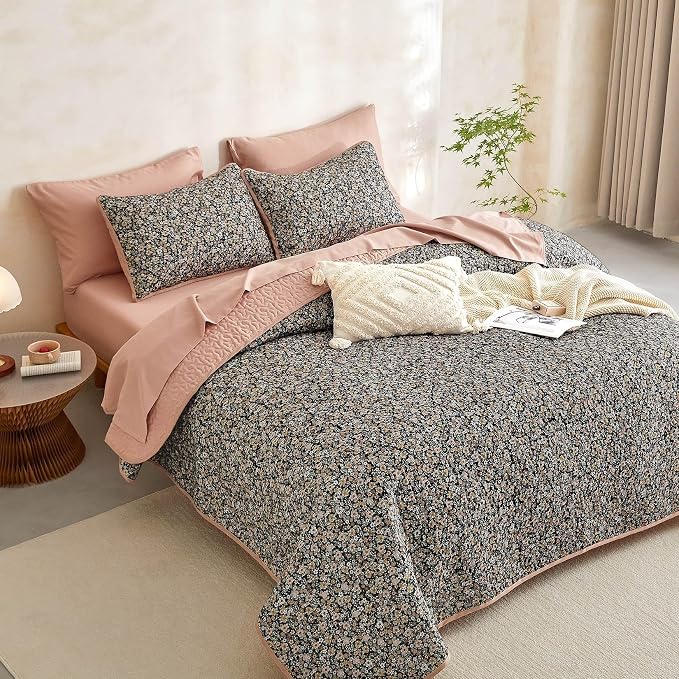 Wake In Cloud - Floral Quilt Set, Cute Vintage Flower Cottagecore Shabby Chic - Image 3