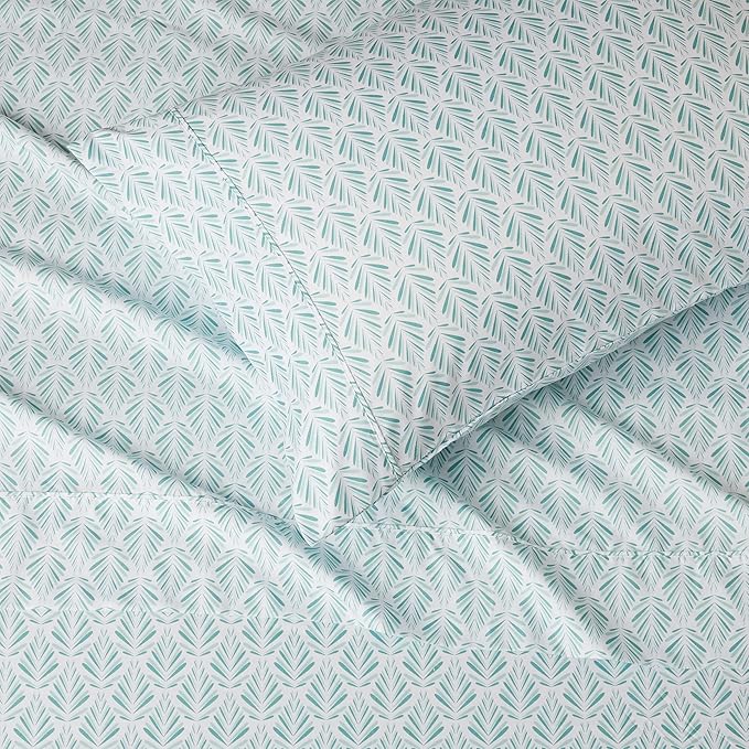 Amazon Basics Breathable, Lightweight Brushed Microfiber 3 Piece Bed Sheet Set - Image 3